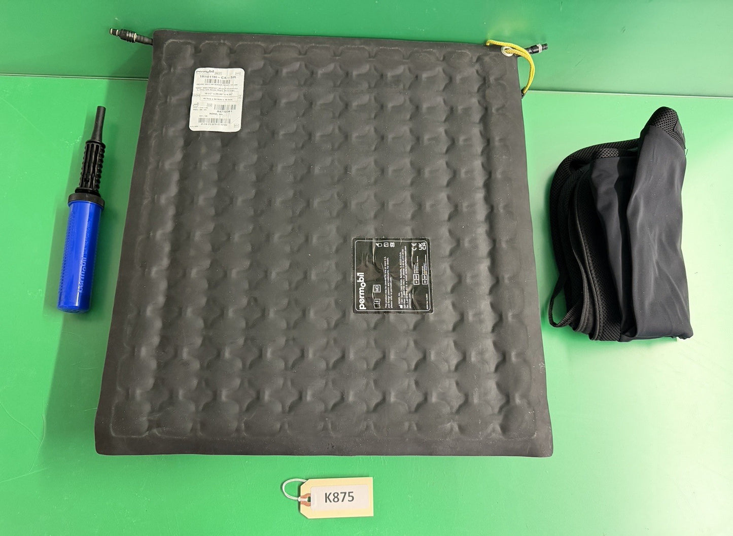 2023 Roho Air Cushion w/ Pump & Cover 18.25" X 20.00"X 4.25" 1R1011H #K875