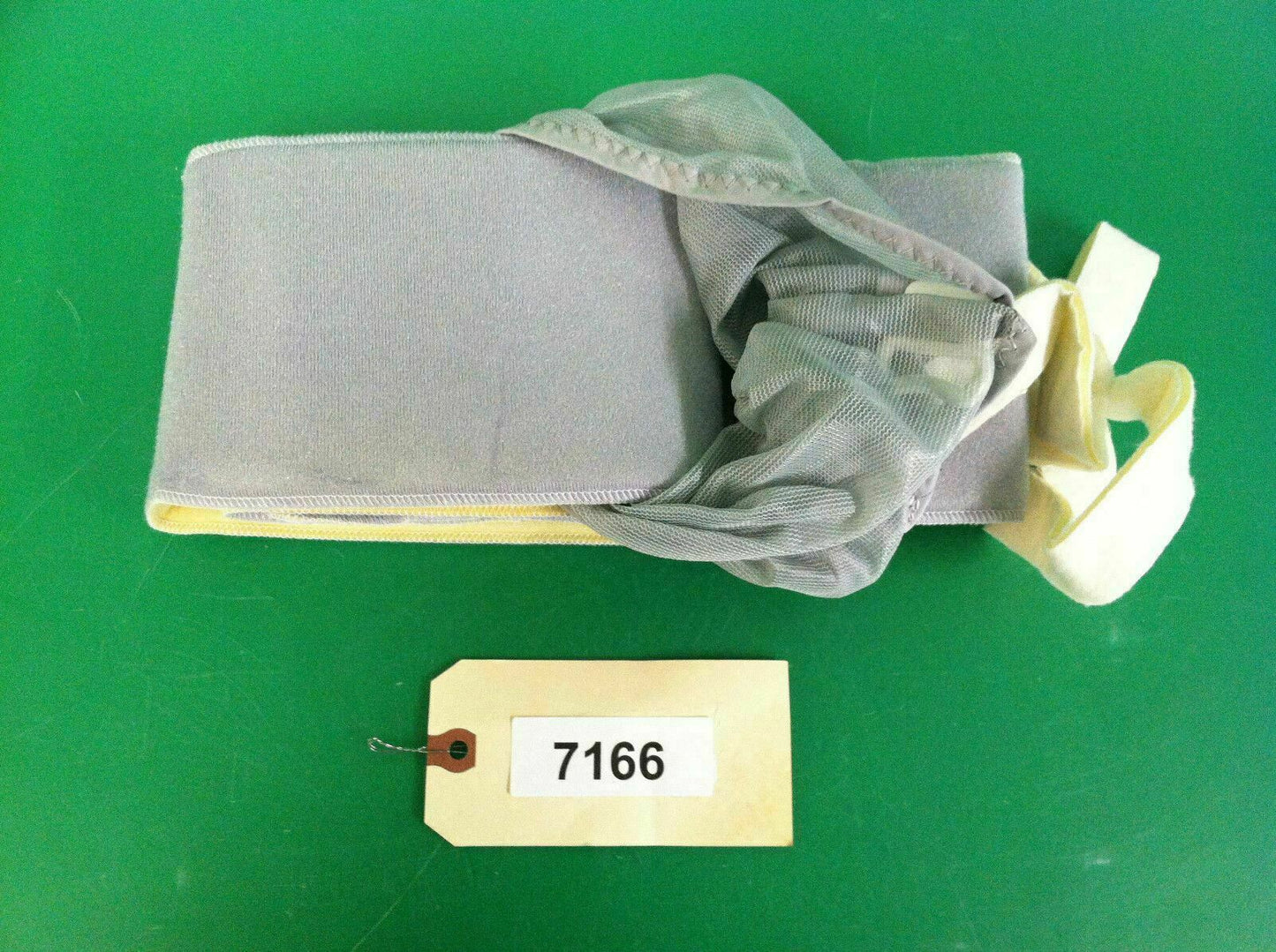 AliMed Inc. Arm Sling Harris White Left (5879) (326LW) #7166