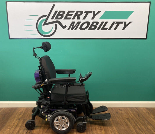 2018 Quantum EDGE HD w/ Tilt, Recline & Power Footrest - Only 39 Miles* #LM7552