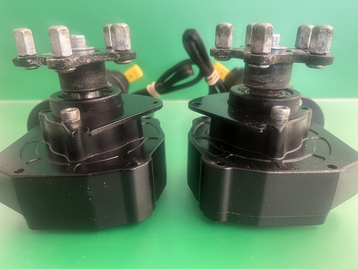 Motors for Quantum Rehab Edge 3 Power Wheelchair MOT154323-01 ~ MOT154324 #i634