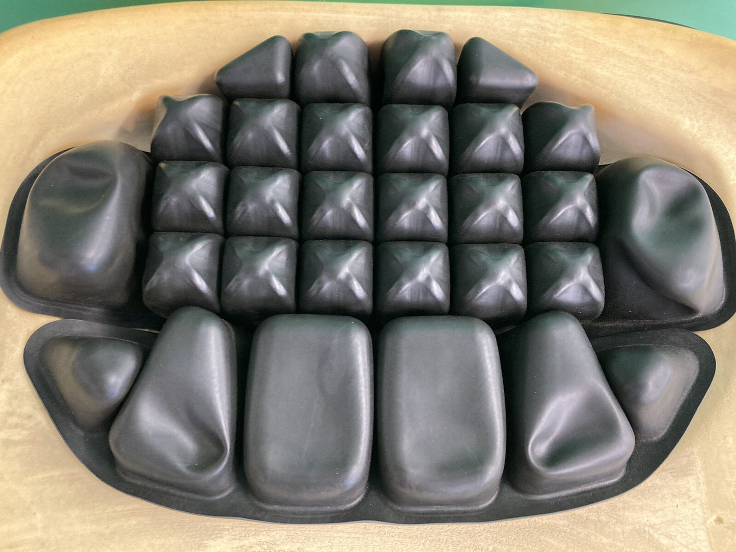 Roho ERGO Hybrid Foam/ Air Cushion w/ Cover & Pump 21" X 21" X 5.25 322029 #J896