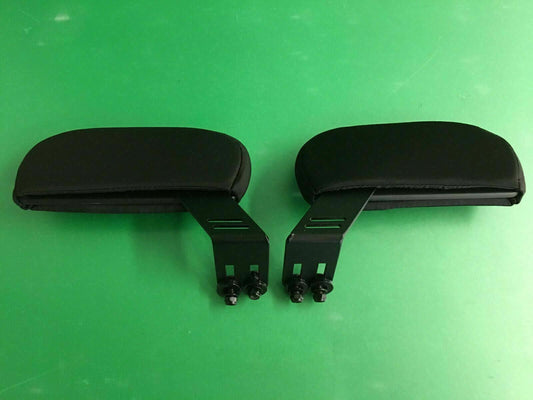 NEW* REACH Hip Guide Assembly for Wheelchair 1003-0006 (7" x 3") SET OF 2* #E010