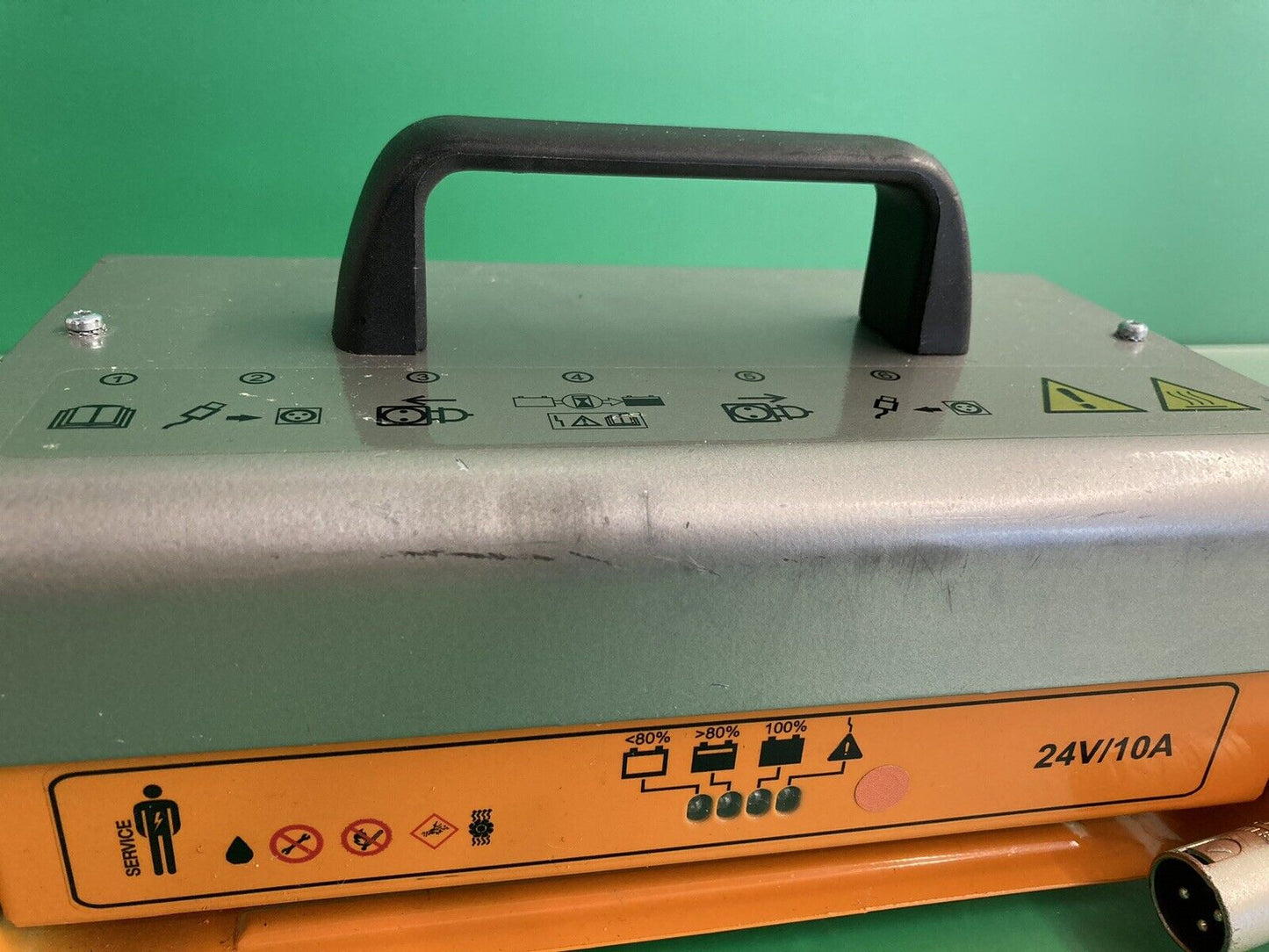 Latest Style Sunrise Quickie 24V 10A Battery Charger for Wheelchair 250647 #J610
