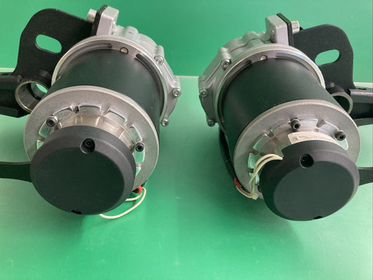Motors w/ Brackets for Quantum 614 HD -DRVASMB2042- DRVASMB2043 LOW MILES #K113