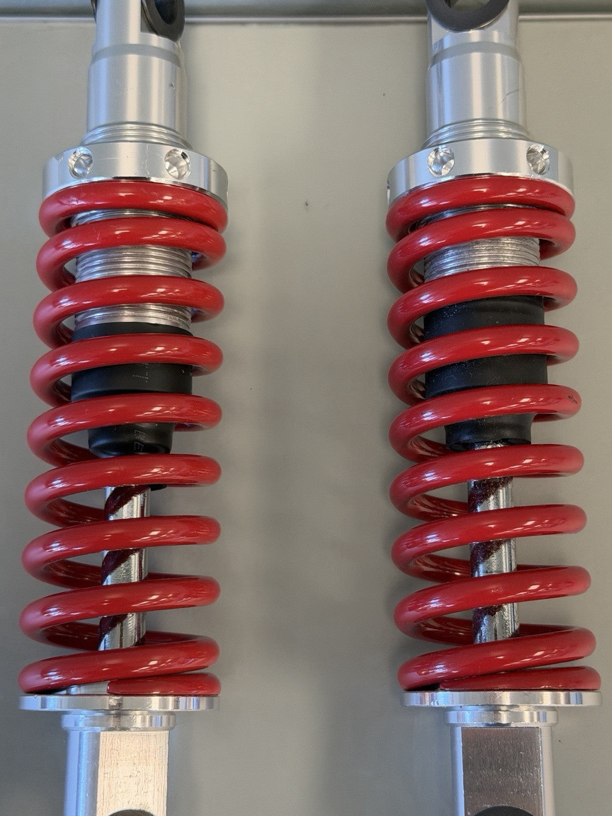 Shock Absorbers, Suspension for Quickie Q500M Power Wheelchair -SET OF 2* #L226