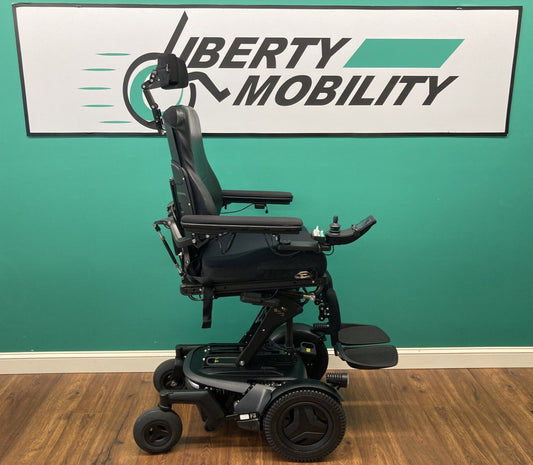 2021 Permobil F3 Wheelchair w/ Power Elevate,Tilt,Recline,Legs LIGHT KIT* LM7607