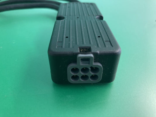 QLogic 3 Base Multiplier Cable Splitter for Quantum Power Wheelchairs #K680