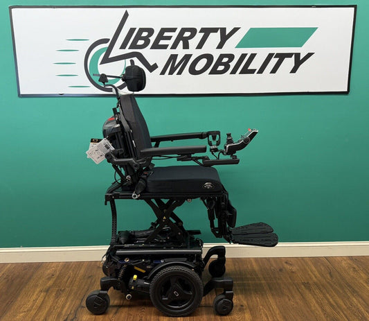 2022 Quantum EDGE 3 Stretto w/ Elevate, Tilt, Recline & Legs ~6 Miles* #LM7586