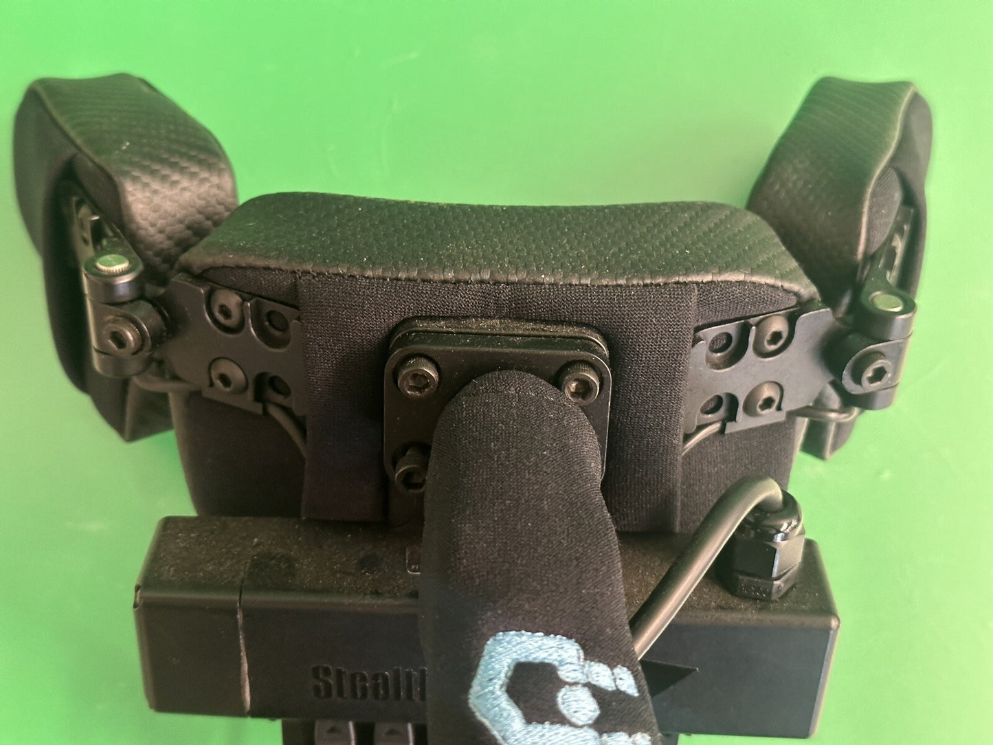 QLOGIC 3 Stealth / Head Array w/ Display for Quantum Power Wheelchair #i487