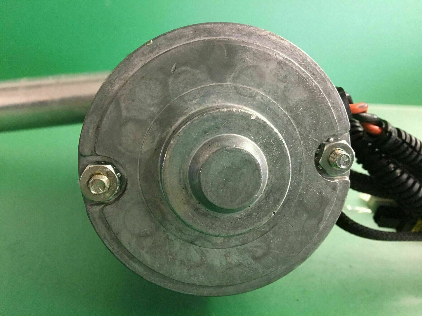 Invacare Motion Leg Actuator TRA-0548 / 73464 / PJ26026R for Powerchair #D952