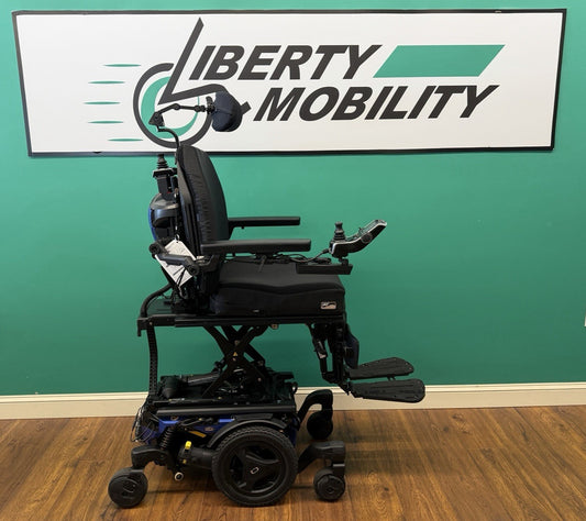 2024 Quantum EDGE 3 Stretto w/ Elevate, Tilt, Recline & Legs ~ Lights* #LM7620