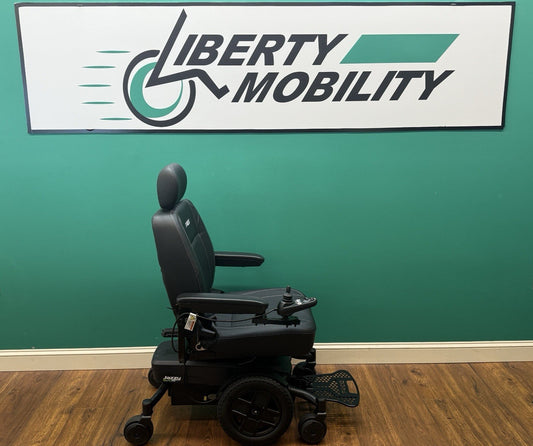 2023 Pride Jazzy 613 EVO Power Wheelchair 20" Wide x 20" Deep Seat #LM7604