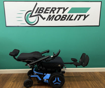 2022 Permobil F3 Wheelchair w/ Power Elevate,Tilt,Recline,Legs LIGHT KIT* LM7588