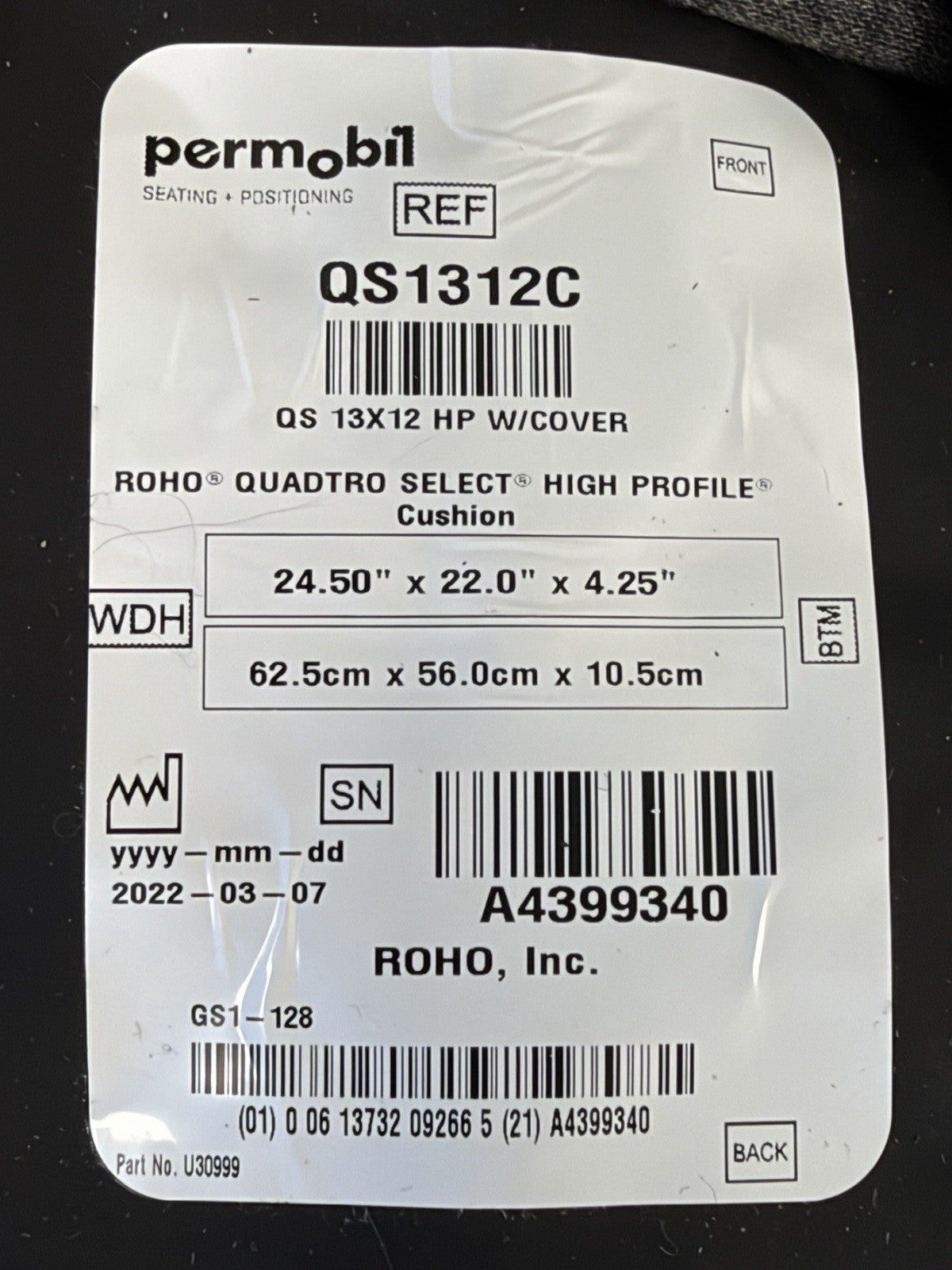 2022 Roho Air Cushion w/ Pump & Cover 24.50" X 22.00" X 4.25" QS1312C #L281