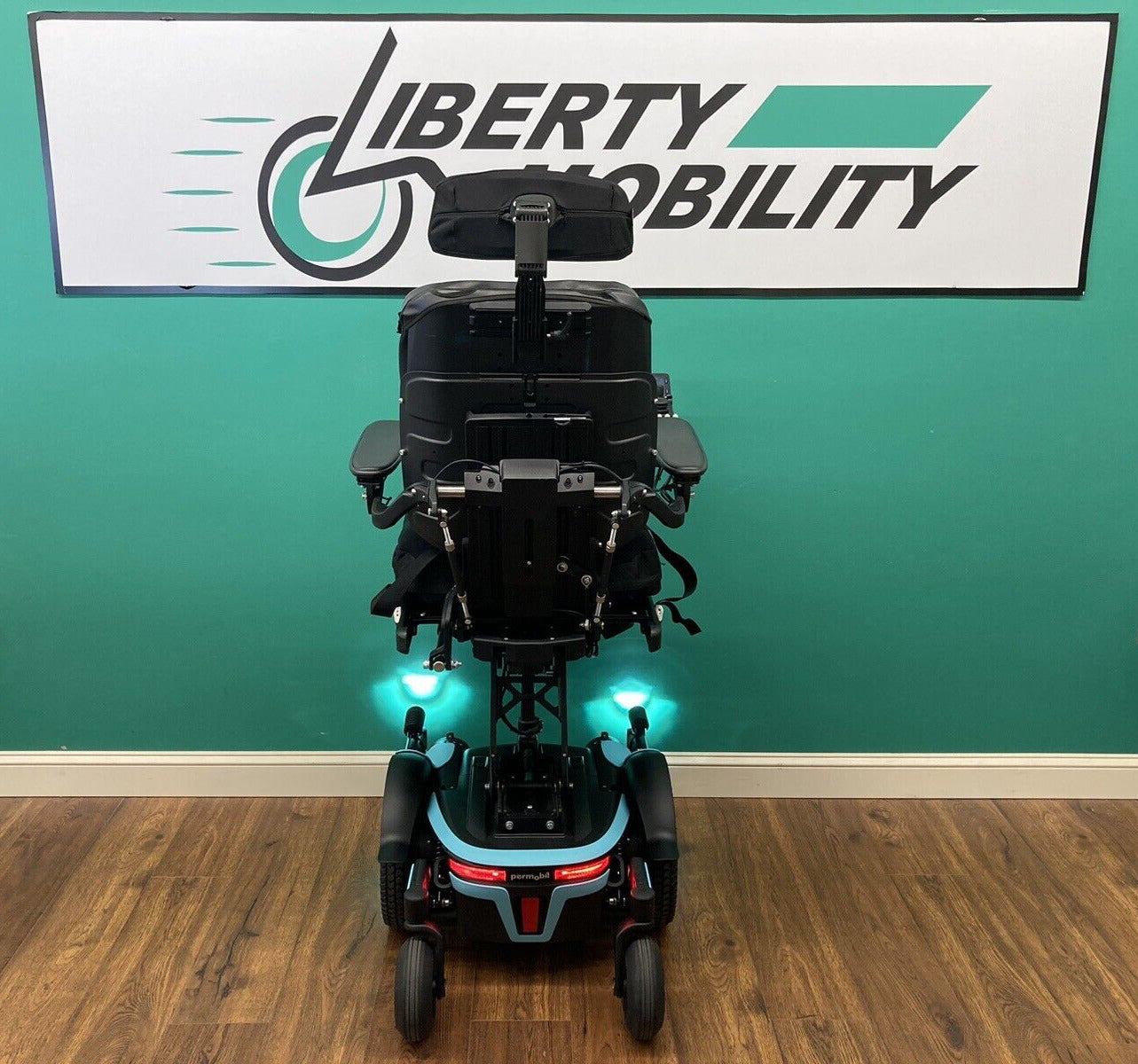 2021 Permobil M3 Wheelchair w/ Elevate, Tilt, Recline, Legs Lighting Kit #LM7551