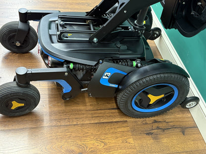 2018 Permobil F3 w/ Elevate, Tilt, Recline, Legs & 30° Anterior Tilt ~18 Miles