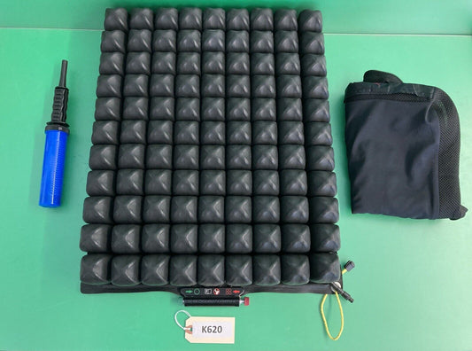 2024 Roho ISOFLO Air Cushion w/ Pump 17.75" X 20.25"X 4.25" (QS911C)  #K620