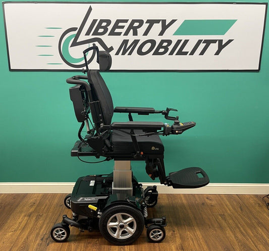 2021 Merits Velocity P325 Powerchair w/Elevate, Tilt, Recline & Foot -Lighting*