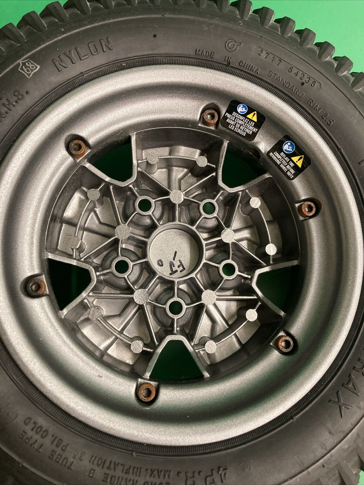 Drive Wheel Assembly for the Quantum Q6 Edge 2.0 & Q6 Edge 2.0 X #G287
