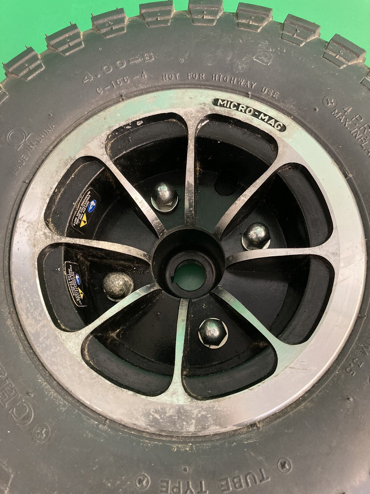 Solid Drive Wheels for the Quantum 1450 & Jazzy 1450 Power Wheelchair #J611