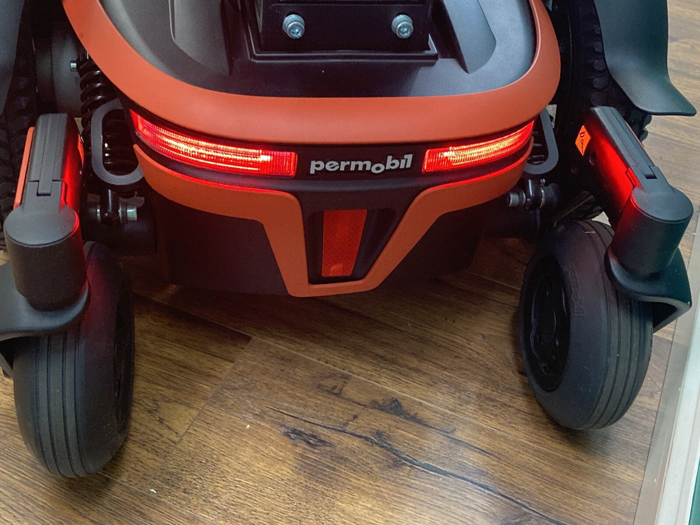 2020 Permobil M3 Wheelchair w/Elevate, Tilt, Recline, Legs ~Lighting Kit* LM7539