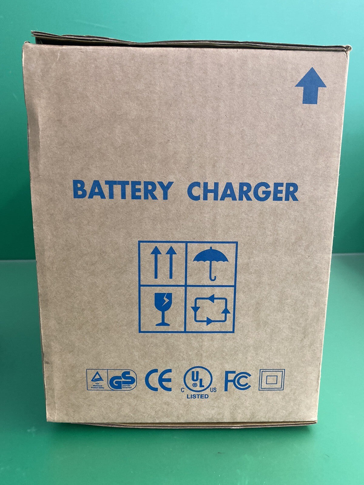 NEW* 24Volt 8Amp BATTERY CHARGER FOR POWER WHEELCHAIRS & SCOOTERS 4C24080A #i764