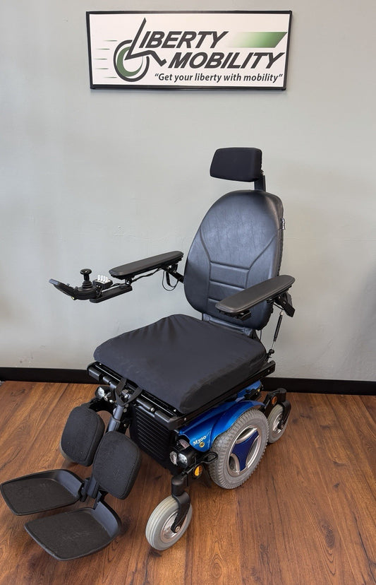 2024 Permobil M300 HD Wheelchair w/ Elevate,Tilt, Recline, Legs 450lb Cap LM7622
