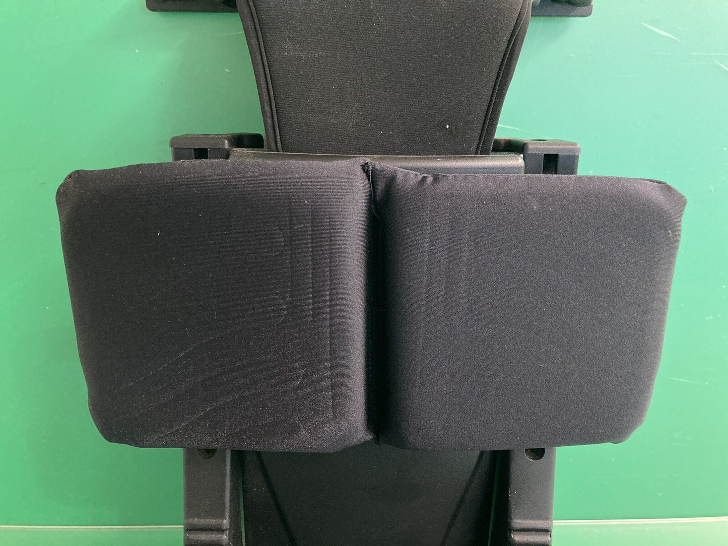 Quickie Q700M Center Mount Power Elevating Power Footrest Assembly 247058 #J886