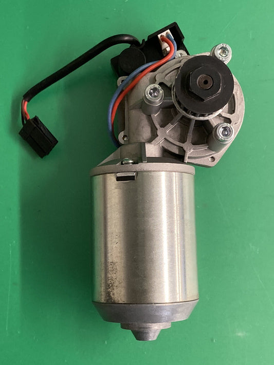 Permobil TILT MOTOR Actuator for F3 / M3 Wheelchair 323370 311301 324225 #J344