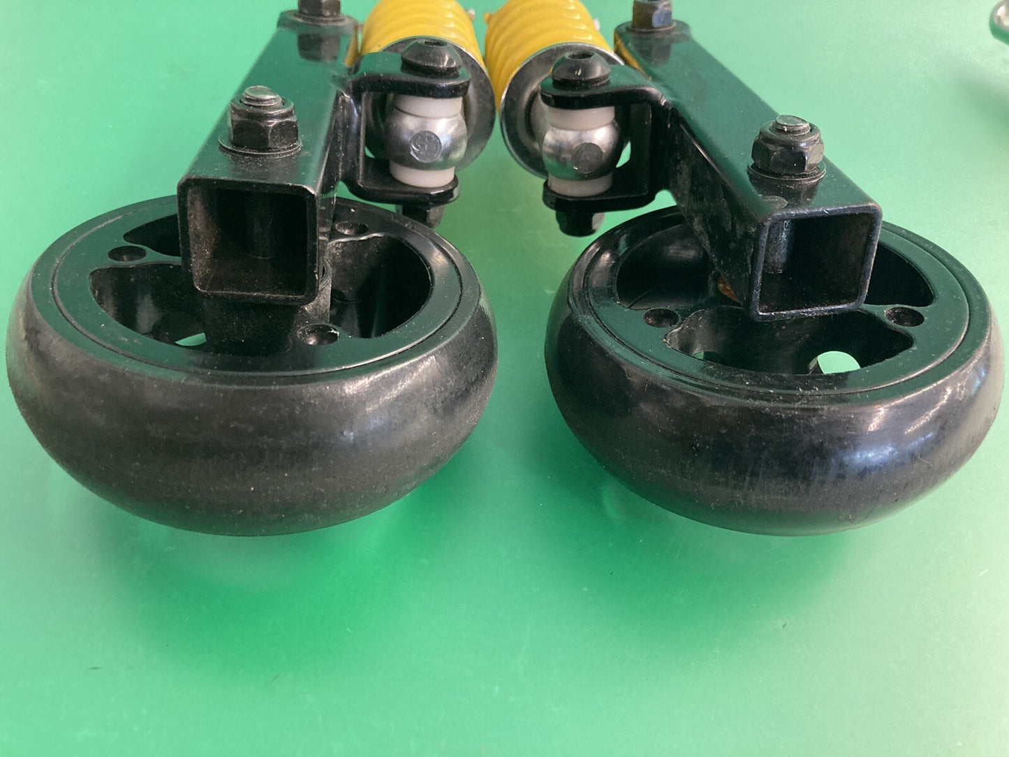 Shock Absorbers & Anti Tip Wheel Assembly for Trident HD Power Wheelchair #J706