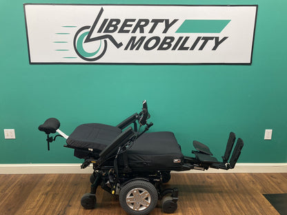 2019 Quantum EDGE HD Wheelchair w/ Elevate, Tilt, Recline & Legs ~450 Cap* #7578