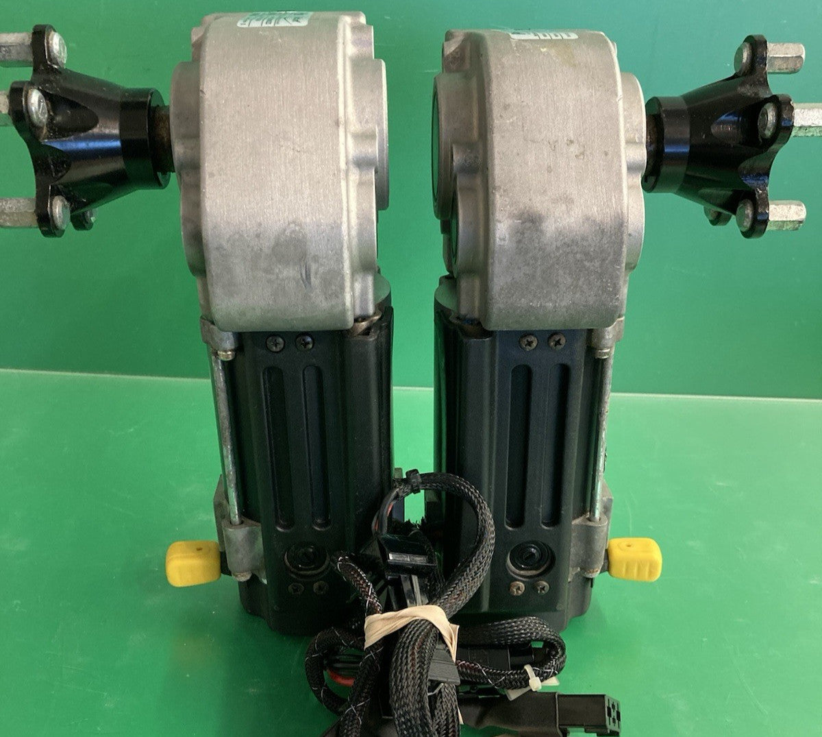 Motors for the Quantum Q6000 & Quantum R-4000 DRVMOTR1313 - DRVMOTR1312  #L108