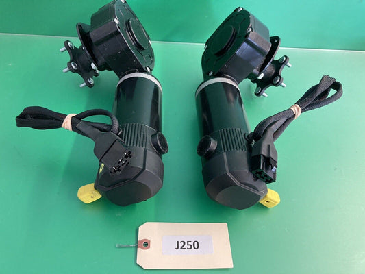 Left & Right Motors for Quantum Q6 Edge 2.0 - MOT154323-01 - MOT154324-01  #J250