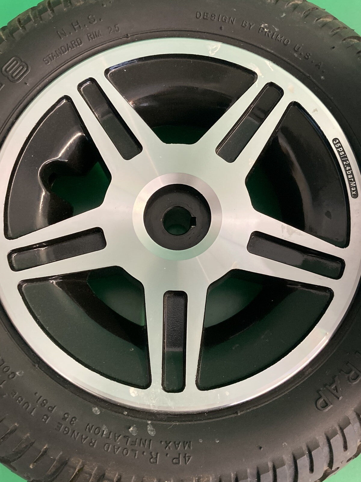 Drive Wheel Assembly for Jazzy Elite HD, Jazzy Elite 14 & Jazzy Select HD #K692