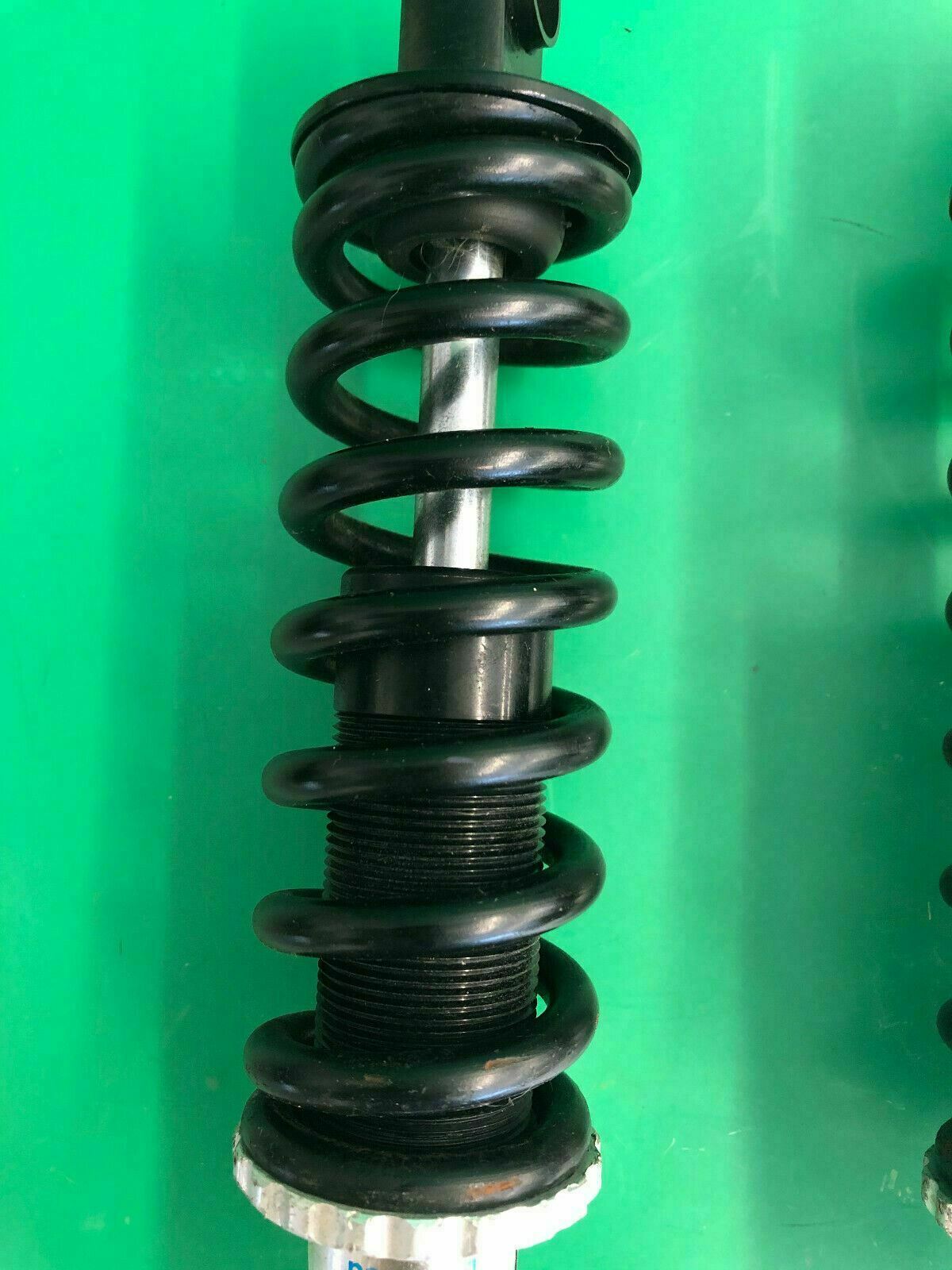 Set of 2 Shock Absorbers, Suspension for Permobil M300 HD Power Wheelchair #E989