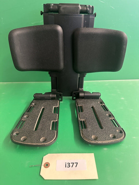 Quantum Tru Balance 3 Standard Center Mount Footrest Assembly RIG130091 #i377