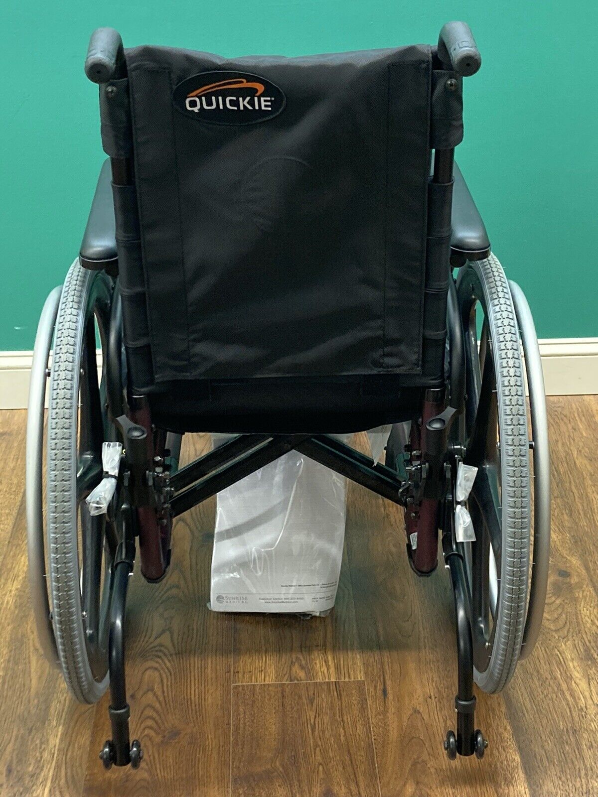 NEW* 2024 Quickie 2 Manual Wheelchair w/ Removable Wheels -Seat: 16" x 19" #7557