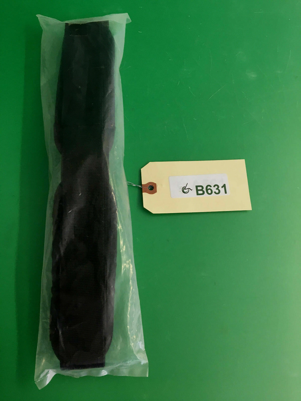 Bodypoint Hip Belt, Rear - Pull, PB (Small) Flat - MT, F8 Wheelchair #B631