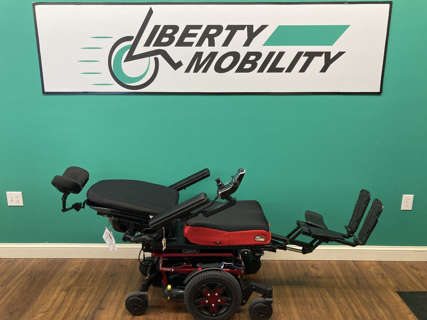 2022 Quantum EDGE 3 Wheelchair -Elevate, Tilt, Recline & Legs LIGHT KIT* #LM7599