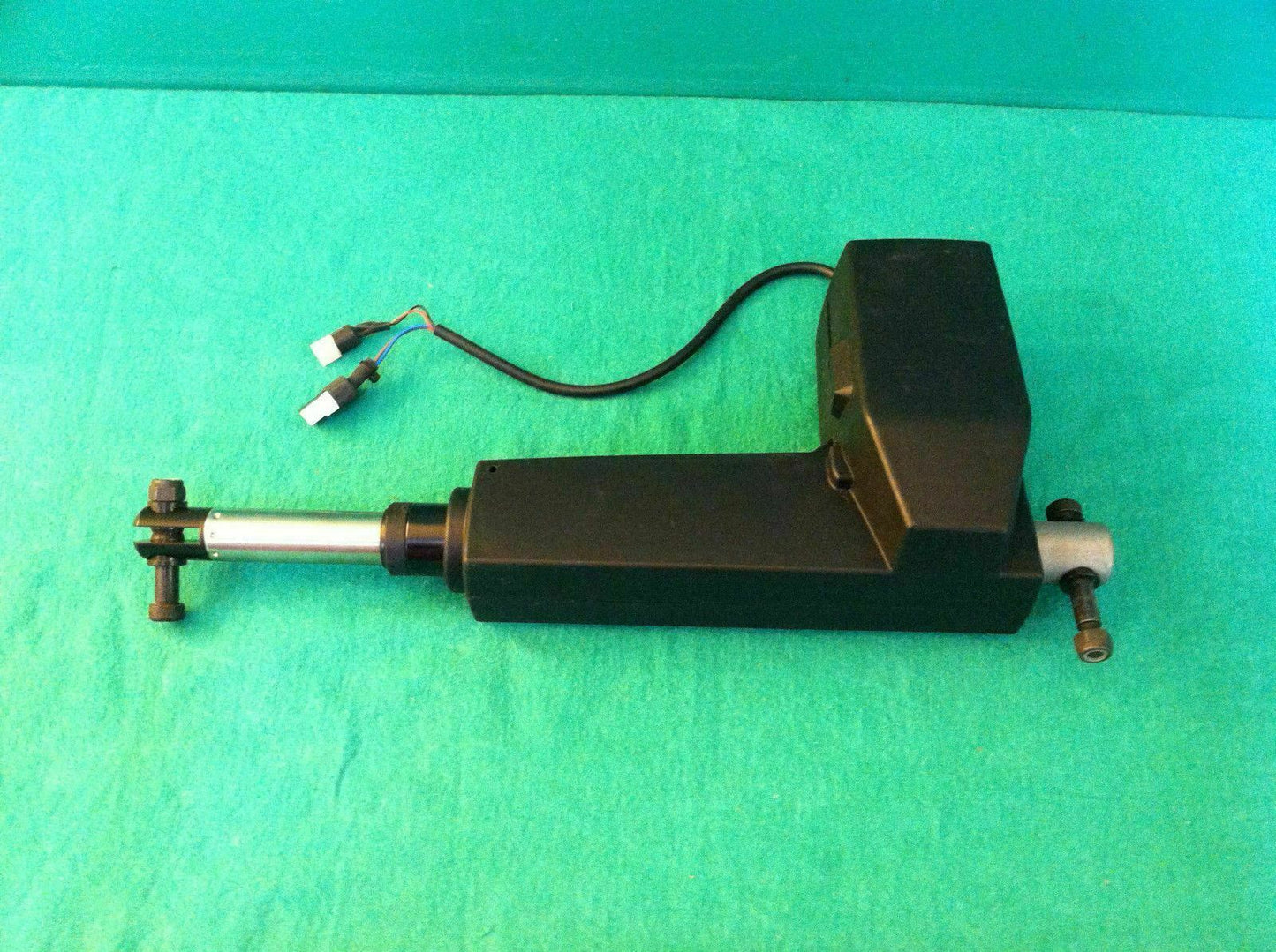 Invacare Recline  Actuator Type 1142422  #2272