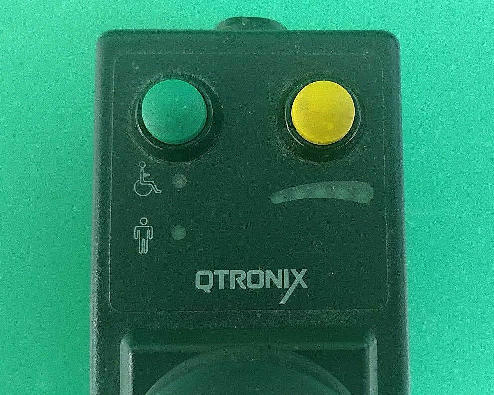 P & G Qtronix Attendant Joystick D49920/01  #7486