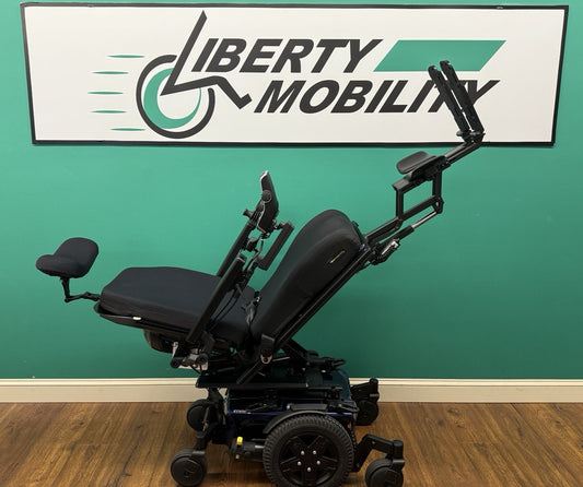 2024 Quantum EDGE 3 Wheelchair w/ Power Tilt,Recline & Footrest 3 miles* #LM7602