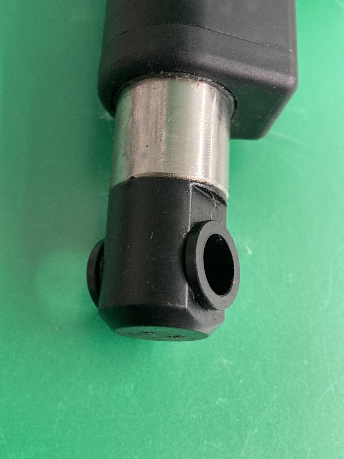 Power Footrest Actuator for Quantum Power Wheelchair MOT2202125 - 94UA4AB1 #K980