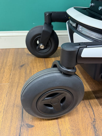 2023 Permobil F3 Wheelchair w/ Power Elevate,Tilt,Recline,Legs LIGHT KIT* 1 MILE