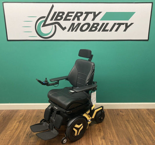 2020 Permobil F3 Wheelchair w/ Power Tilt, Recline, Legs LIGHT KIT* 0 MILES 7582