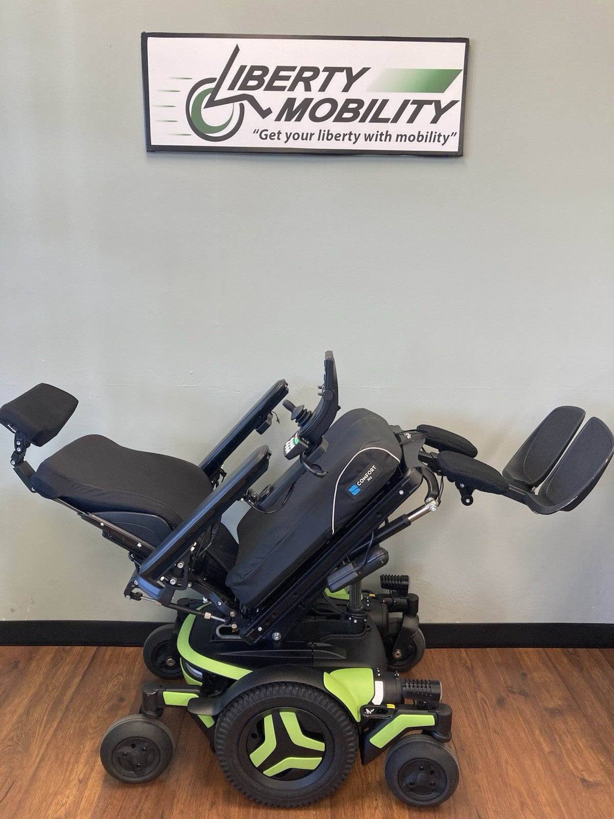 2020 Permobil M3 Wheelchair w/ Power Elevate, Tilt, Recline, Legs & Lights #7628