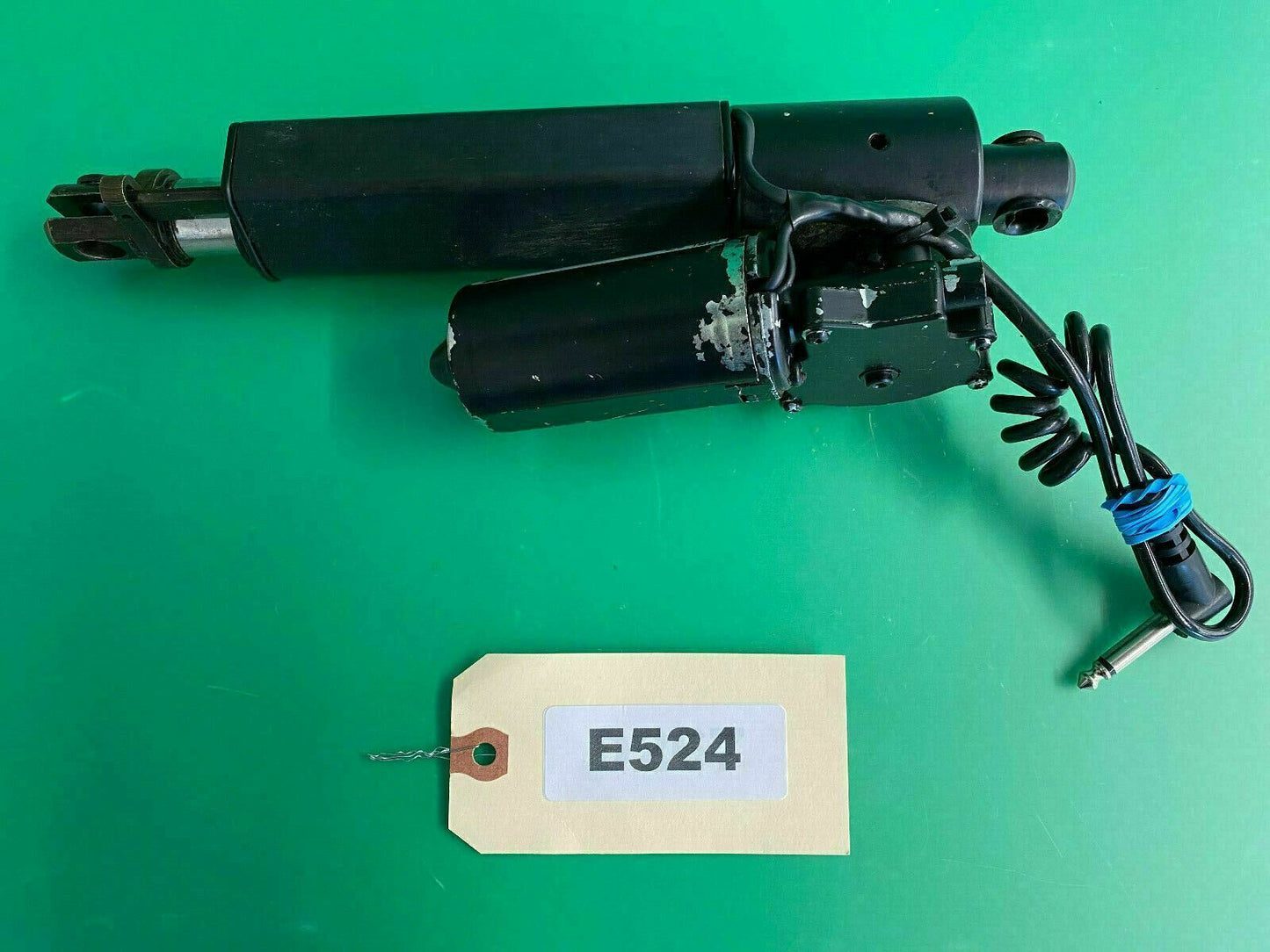 Quantum TB3 REAC Tilt Actuator Type: LL-3001/41- 94UB1C -for Powerchair #E524