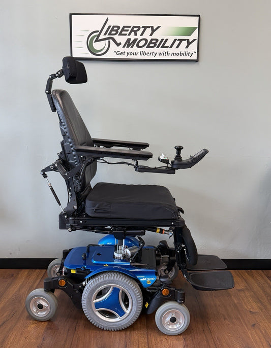 2024 Permobil M300 HD Wheelchair w/ Elevate,Tilt, Recline, Legs 450lb Cap LM7622