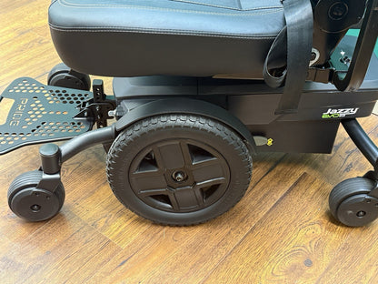 2023 Pride Jazzy 613 EVO Power Wheelchair 20" Wide  x 20" Deep Seat #LM7604