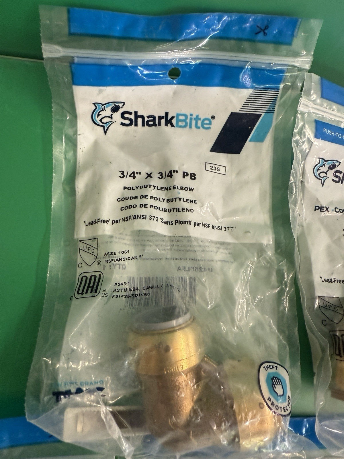 NEW IN FACTORY PACKAGING* 15 Shark Bite Plumbing Fittings #137 #221 #235 #K840